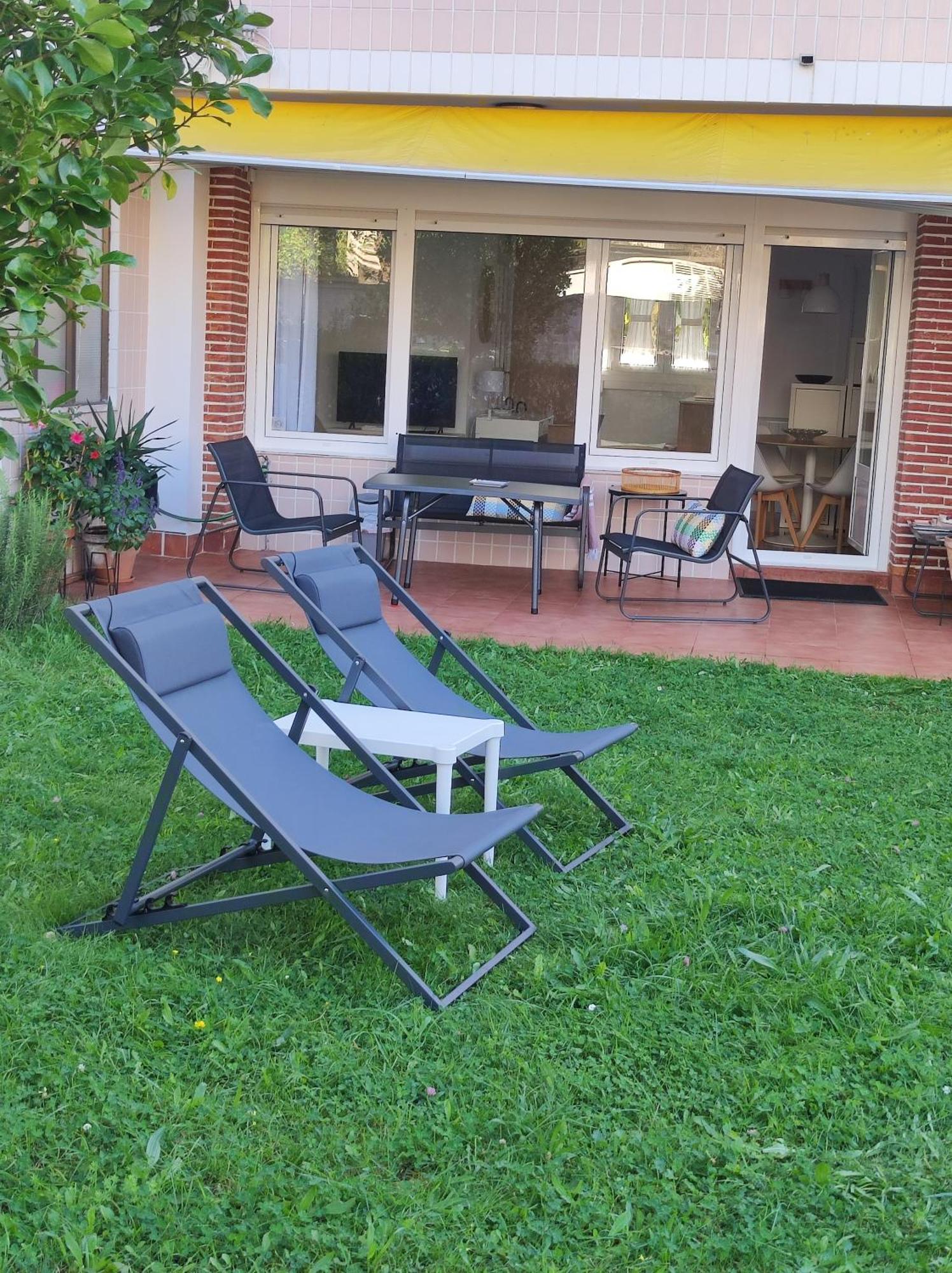 Apartamento Albejo Laredo Exterior foto